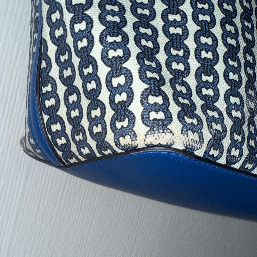Tory Burch Gemini Link Tote Navy, Royal Blue, and White Geometric Shoulder Bag - Picture 10 of 17
